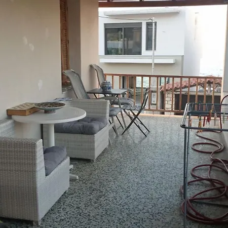 Guest house Euanthias Giogiou , Derveni