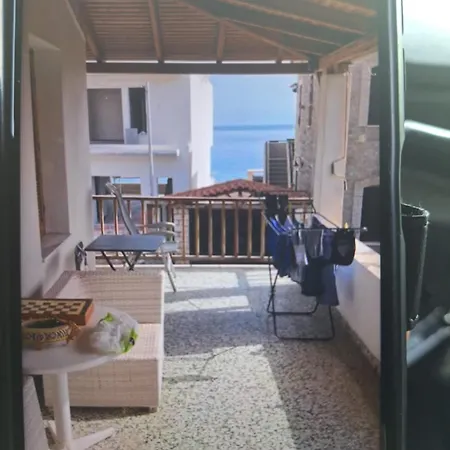 Euanthias Giogiou , Πανσιόν *